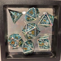 Dice Set: 7 Set Polyhedral Hollow Metal Cthulhu Silver Green Gold MM788